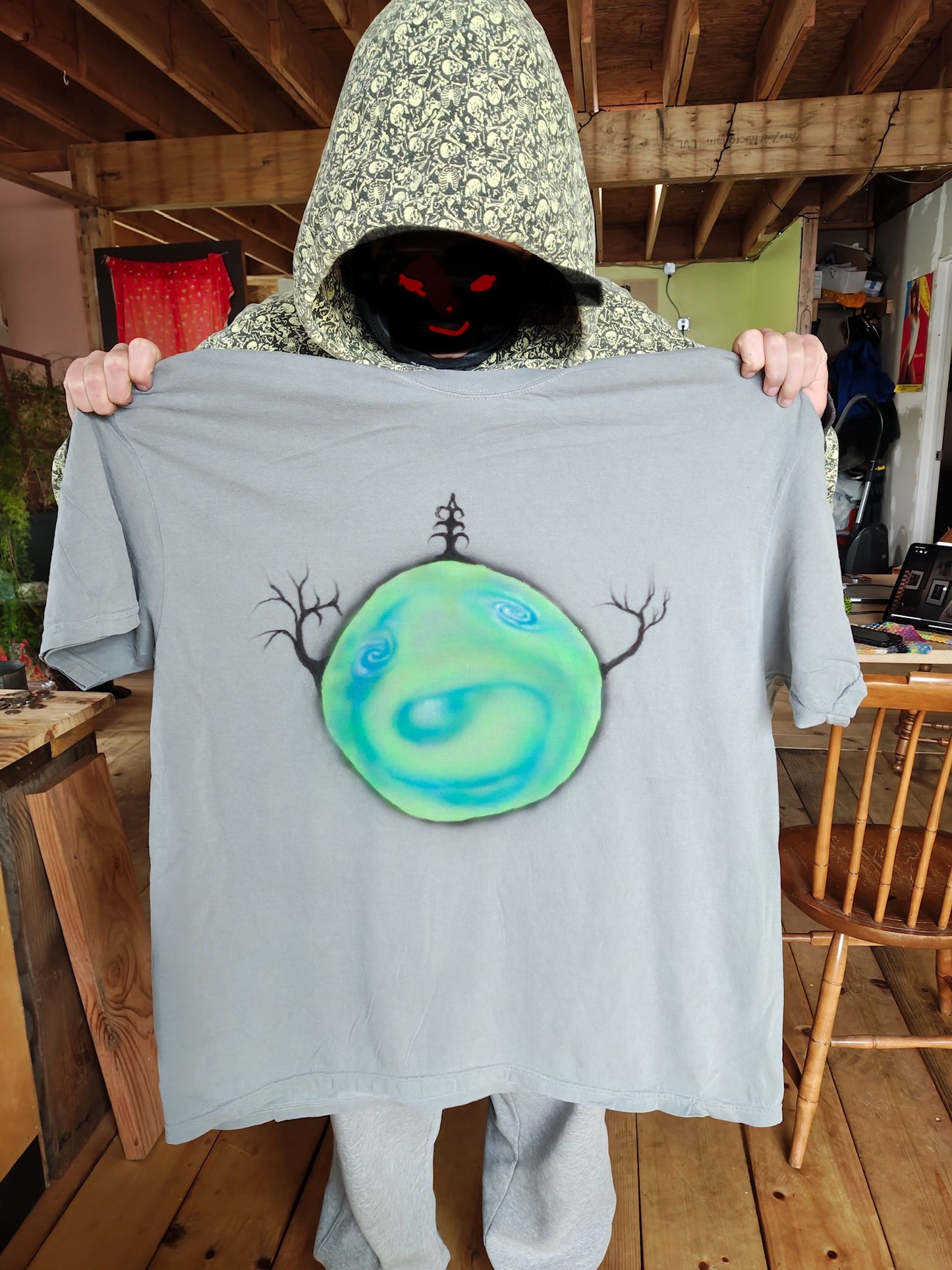 "EARTH 3050" size 2XL