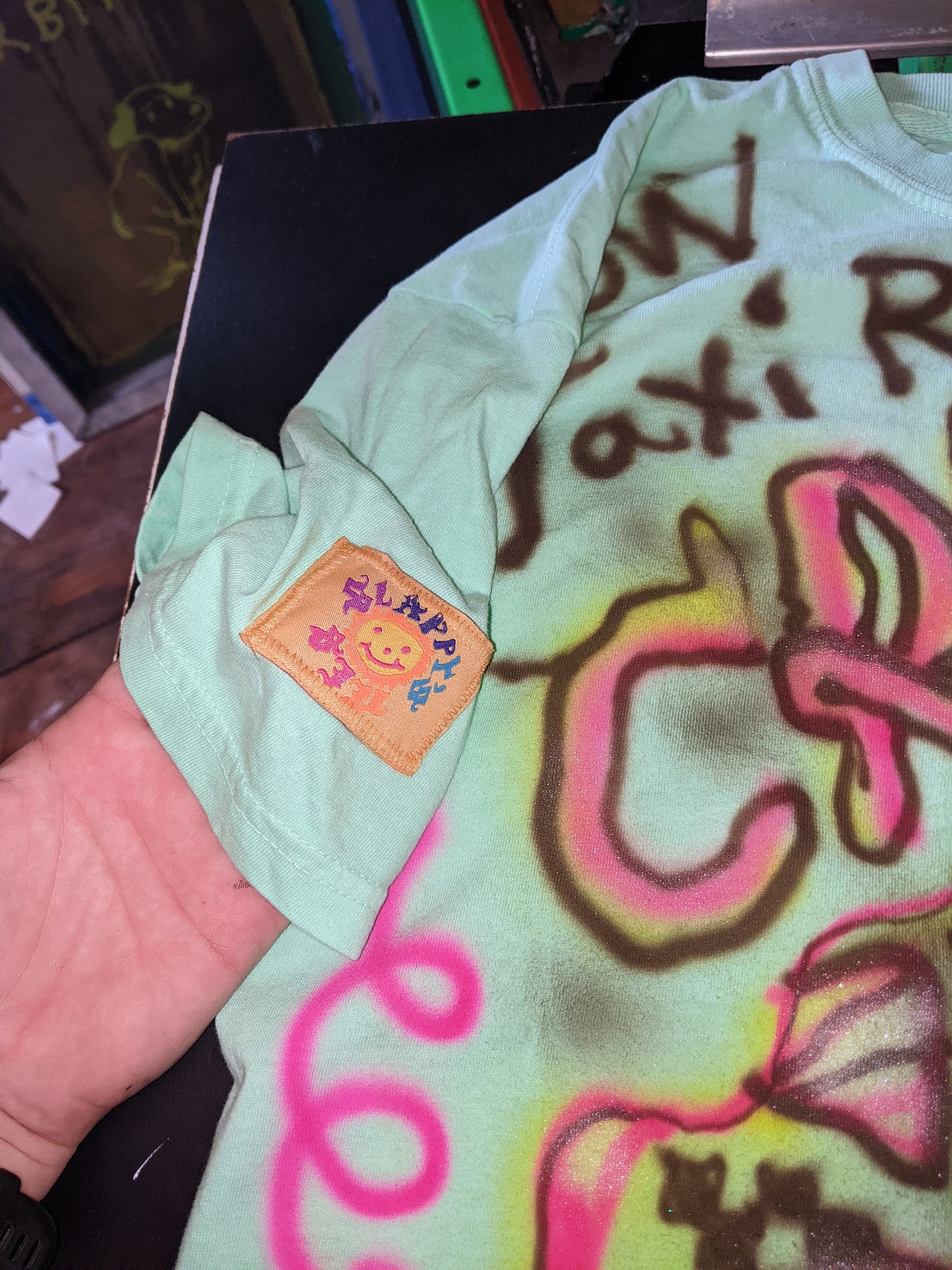 "TAXI RLY DRIVING CRAZY" size large