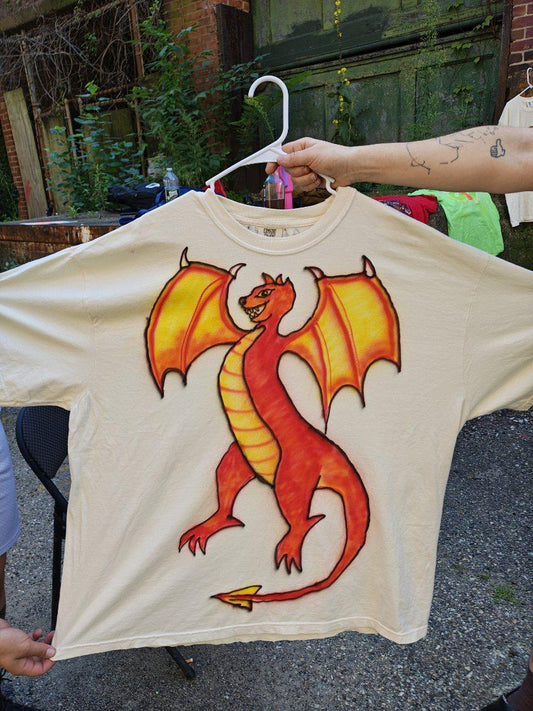 RED AND YELLOW WYVERN tee 3XL