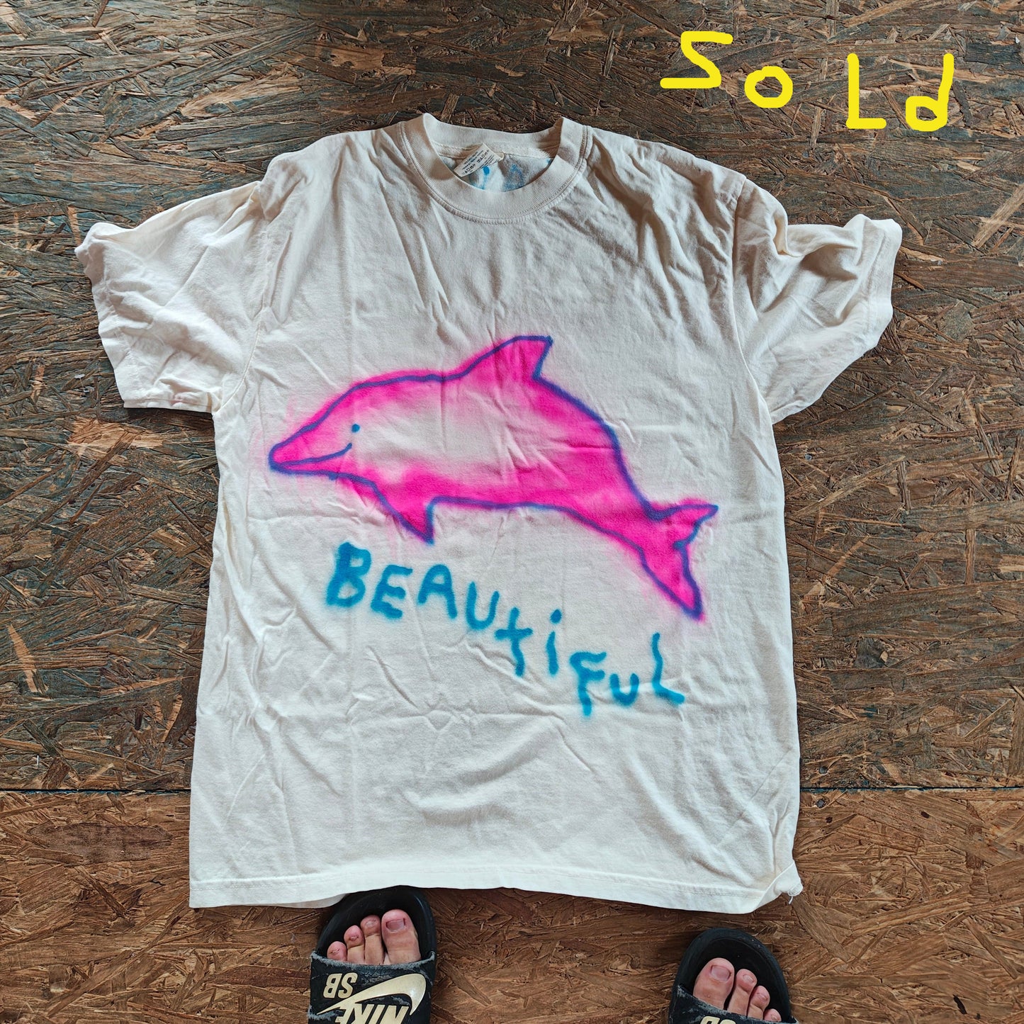 BEAUTIFUL dolphin tee REQUEST UR SIZE