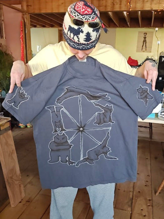 CART WHEEL tee, size XL