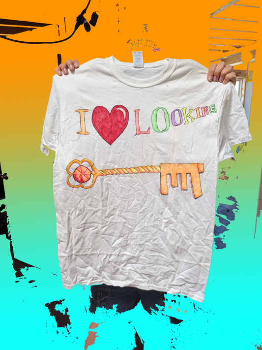I <3 LOOKING